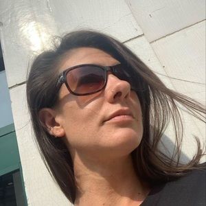 Meet your Posher, Bliss